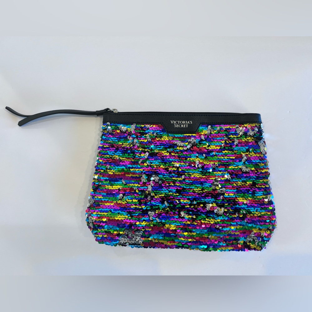 Victoria’s Secret Sequin Rainbow / Silver Wristlet Cosmetic Zipper Bag